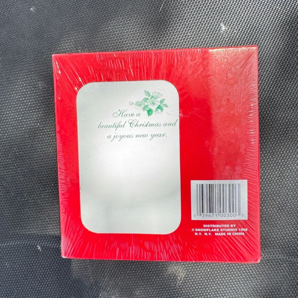 Snowflake Studios 1998 Vintage Christmas Cards 15 Count Green Red‎ Floral Sealed